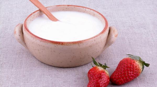 obezitatea tratata cu iaurt