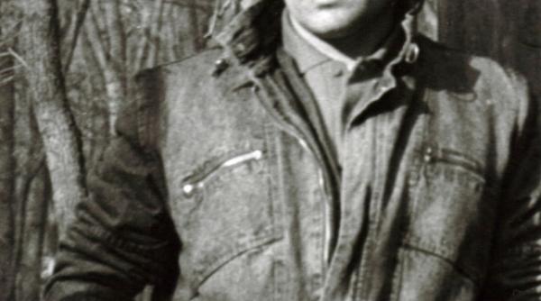 un indemn si o legenda cenaclul flacara