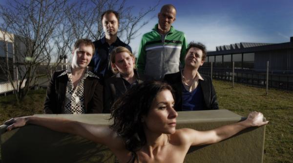 la b estfest 2008 icirc nca 1000 de abonamente plus kraak smaak