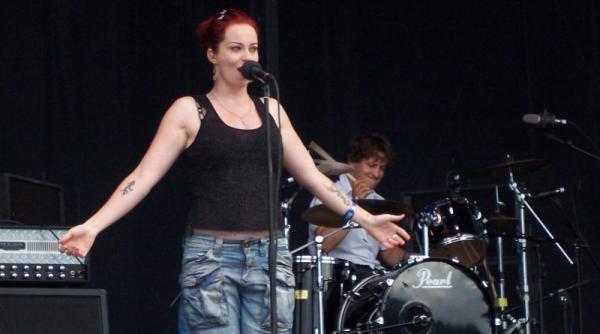 artmania editia din acest an are loc in pavilionul 2007