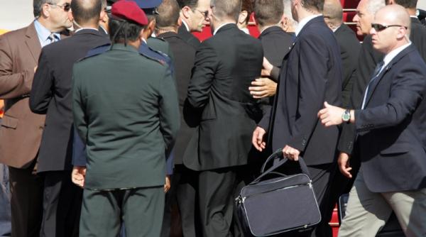 video sarkozy gonit de glont