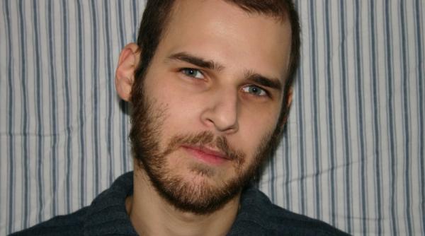 actiune lucas florian pe tobogan intercontinental