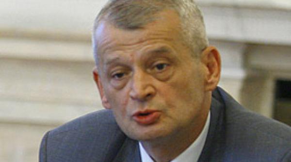 oprescu nu agreeaza proiectul de consolidare a cladirii primariei