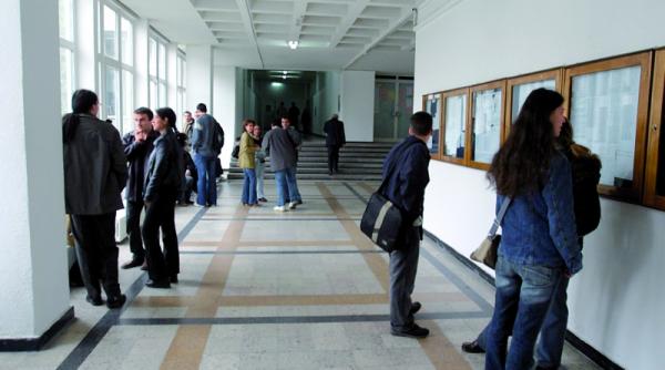 finantare de la buget