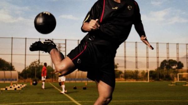 ronaldinho are probleme barcelona nu l mai vrea dar nici nu i permite sa mearga la olimpiada