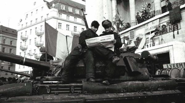 armata agentii si securitatea