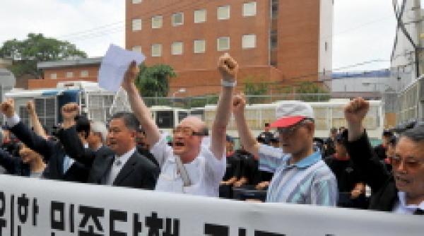 prezervativul deschide o noua lupta intre coreeni si niponi