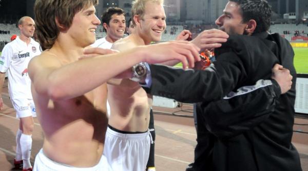 icirc ncepe fotbalul intern