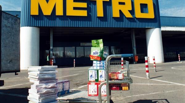 profitul metro face pasi afara