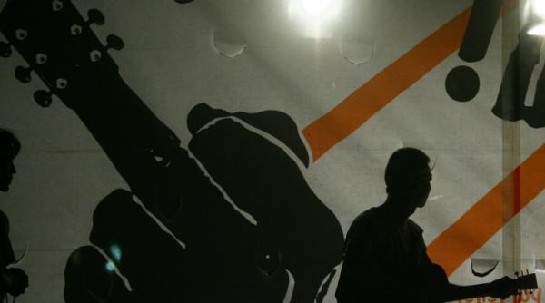 hai sa petrecem la folk you