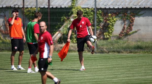 dinamo la loc comanda