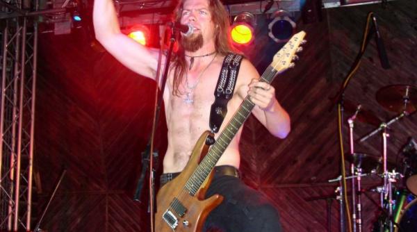 viking metal nu poti pretinde ca esti ceea ce nu esti