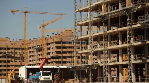 criza ne aduce saracia la usa