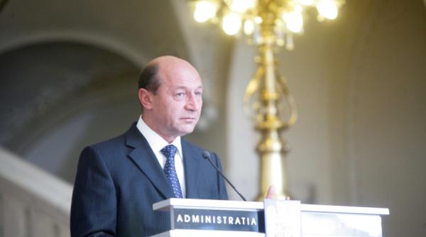 basescu si jumatatea milionului de dolari