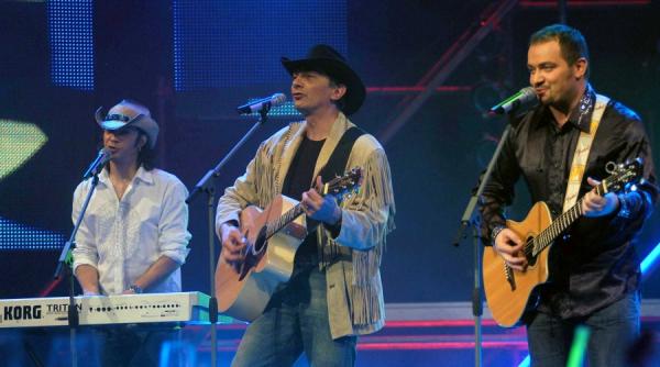 cerbul de aur trei merg la brasov