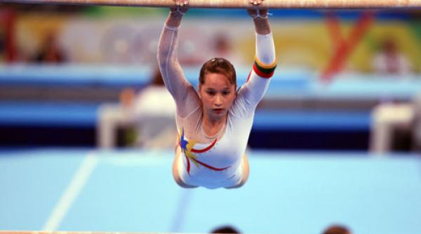 nadia comaneci fetele sint superbe au tinut romania in elita