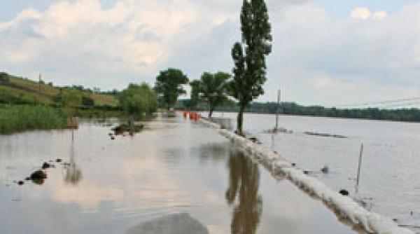 prutul a atins un nou nivel record in galati si continua sa creasca