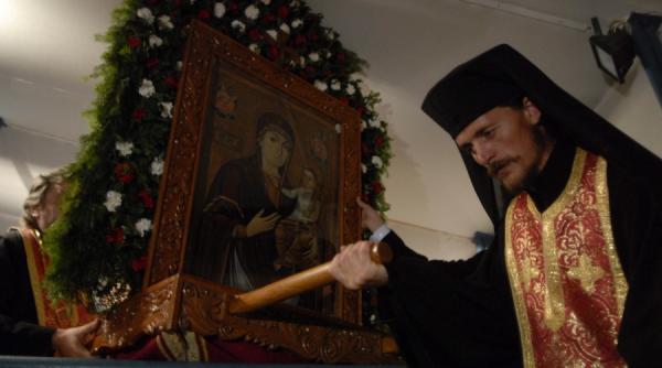 slujbe pelerinaje si parade militare