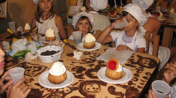 arta ciocolatei la malul marii