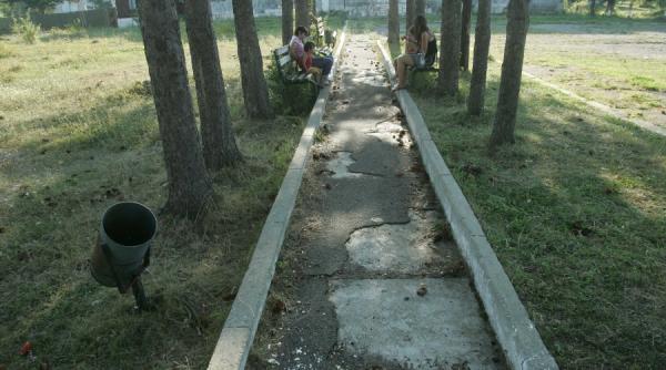 surori vitrege peste un munte de interese