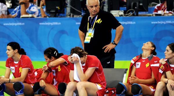 tadici plecare cu scandal