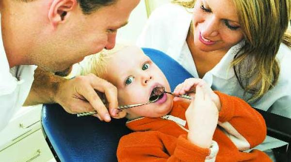 cu copilul la dentist