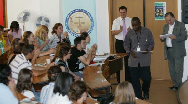 scoala internationala de vara diplome la final