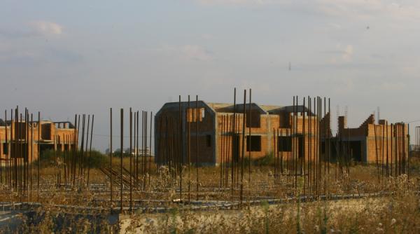 constructorii se tem de falimente