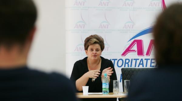 scoala jurnalismul intre aspiratii si transpiratii