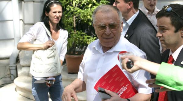 iliescu a cedat in fata lui geoana
