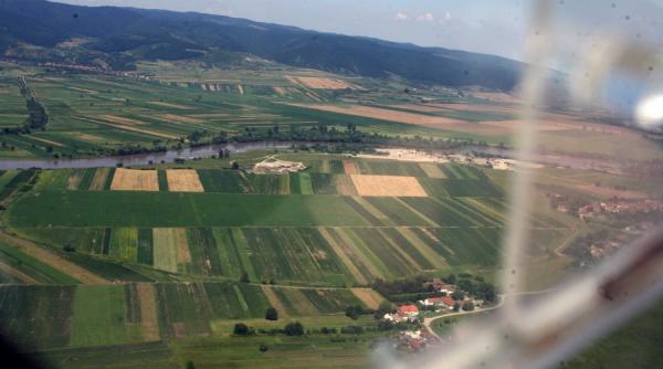 terenurile aduc profit