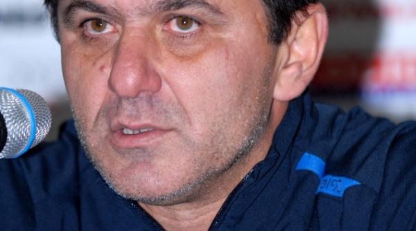 steaua asteapta reluarea campionatului