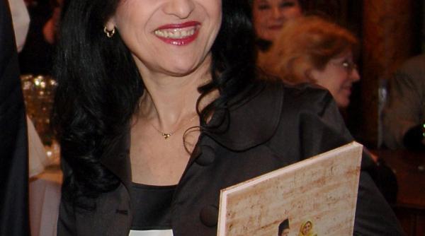 elise stan eu chiar sint cazuta in cap