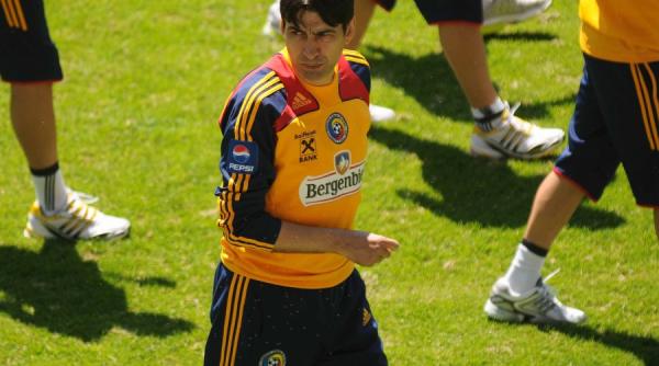 selectionerul piturca are tot sprijinul oficialilor federatiei