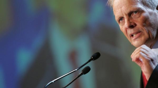 stolo premierul trecutului