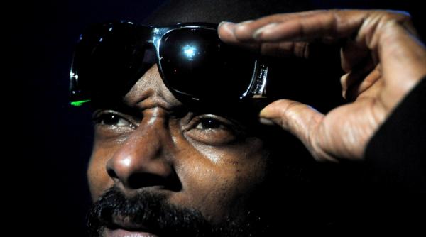 omul zilei snoop dogg