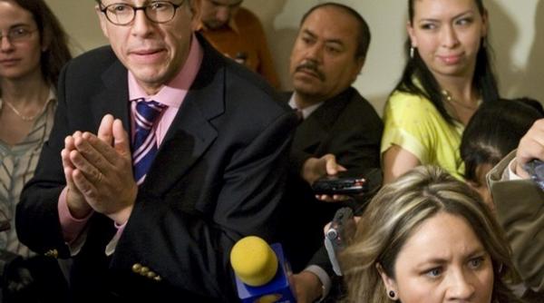 venezuela icirc l critici pe chavez pleci din tara