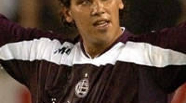 argentina fabbiani aduce victoria pentru newell s old boys