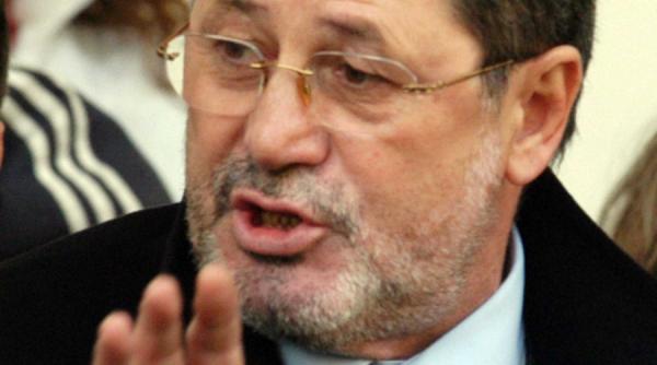 dinamo dinu m am saturat de lichele dati mi o canalie