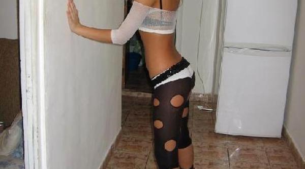 panza de paianjen si ciorapii gauriti