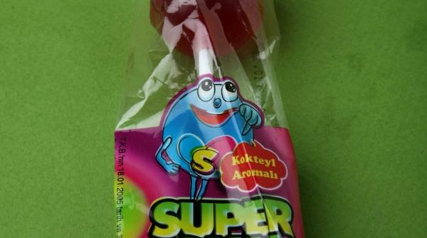 kokteyl aromali super guma cu e uri interzisa celor mici