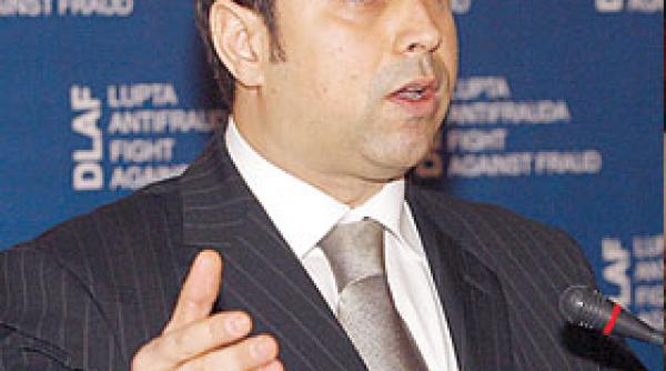 italia numarul ofiterilor romani va fi dublat