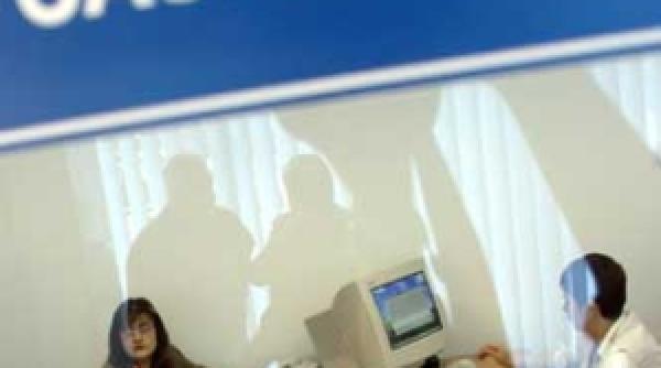 functionarii publici ameninta cu greva generala