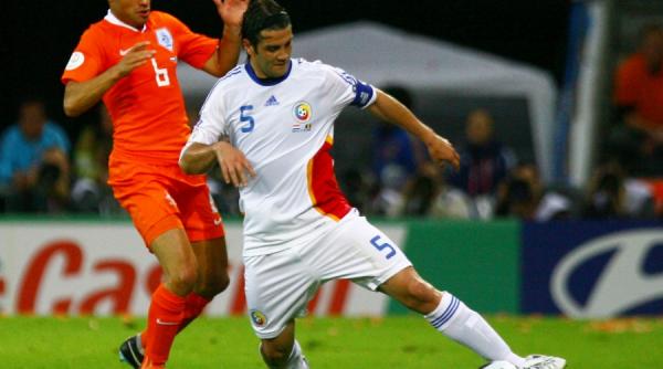 echipa nationala chivu se intoarce