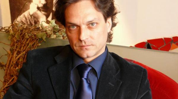 lumina omului de langa noi