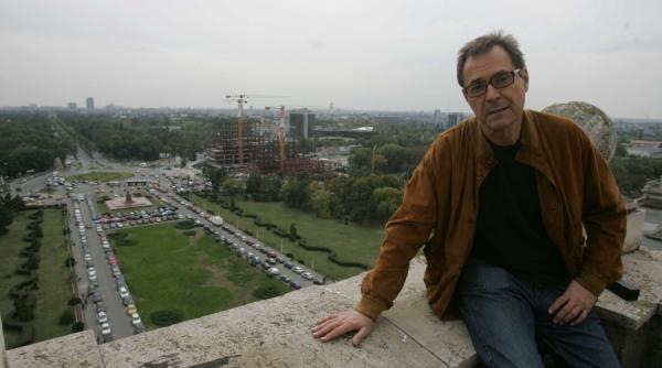 verde n fata 9679 petru popescu sunt un plagiator al propriului meu destin