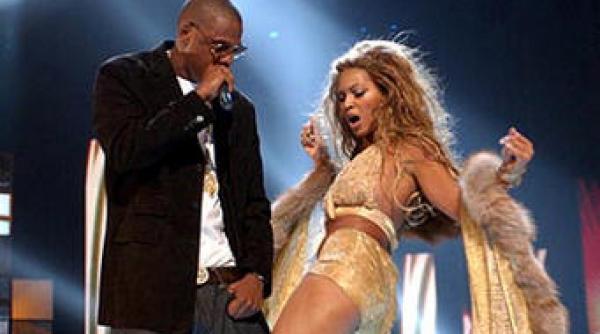 jay z a pus mana pe beyonce