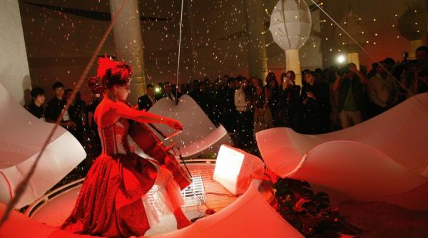 alice in tara campari posibil