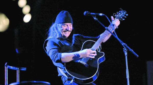 despre ingerii cu o singura aripa