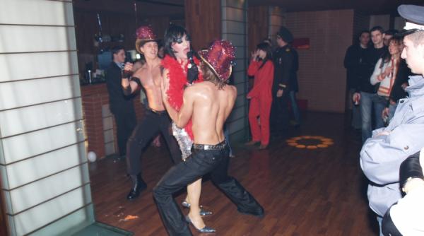 mare e gradina nu i o mare vedeta da i vedeta